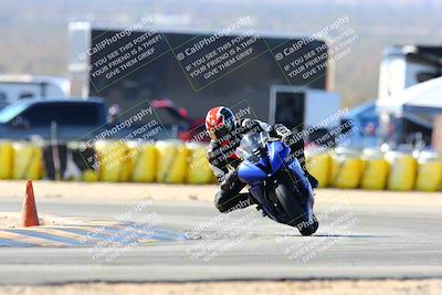 media/Feb-12-2022-SoCal Trackdays (Sat) [[3b21b94a56]]/Turn 2 (1045am)/